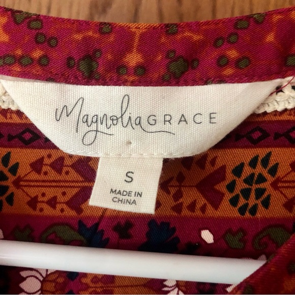 Magnolia Grace Small V Neck Preppy Sleeveless Button Detail Tank Top Mult Color - Picture 4 of 8